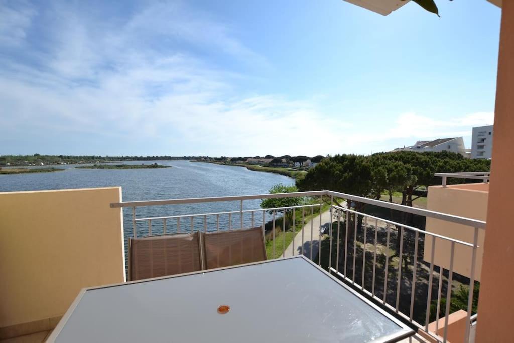 Apartamento Les Rives Du Lac Salonique Le Grau-du-Roi Exterior foto